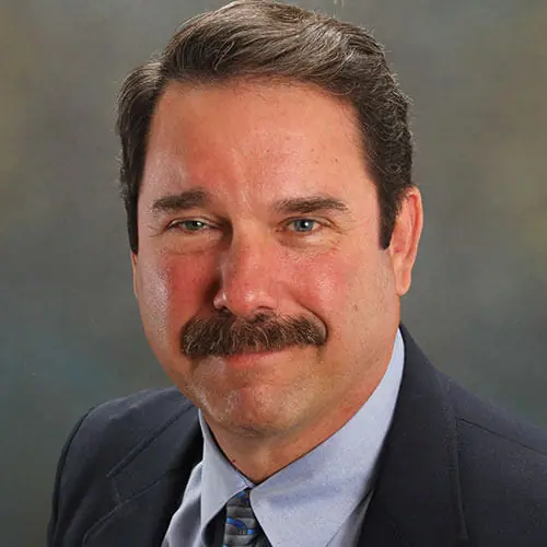 tom kline headshot